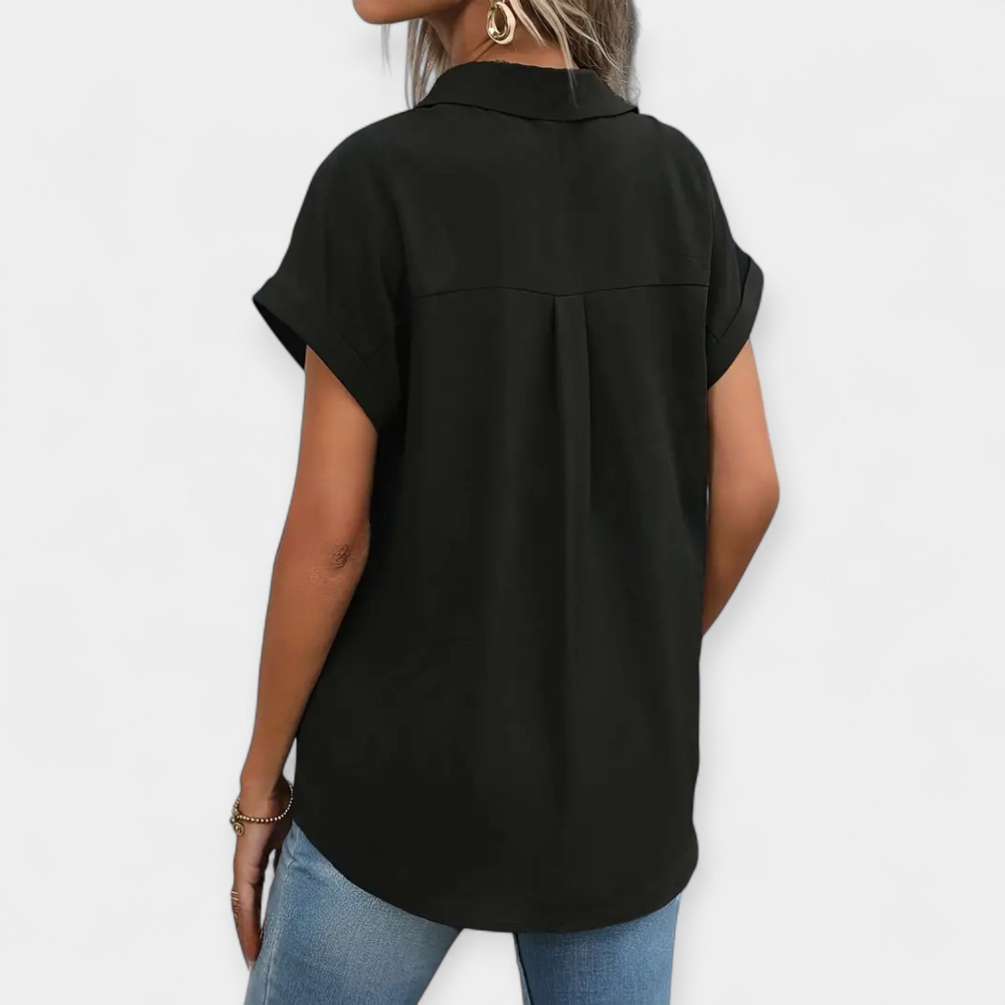 Camisa Cómoda de Manga Corta