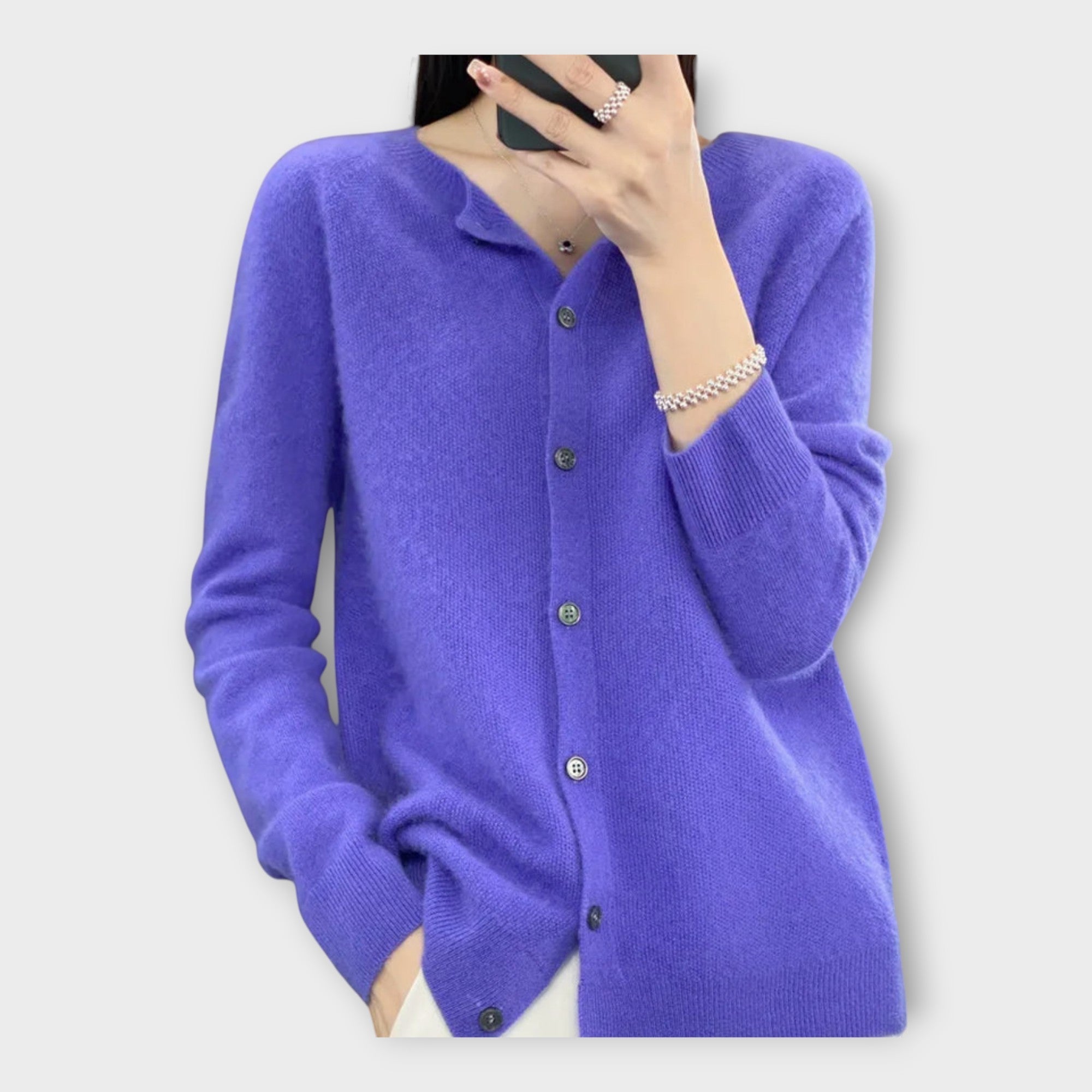 Cárdigan elegante con botones