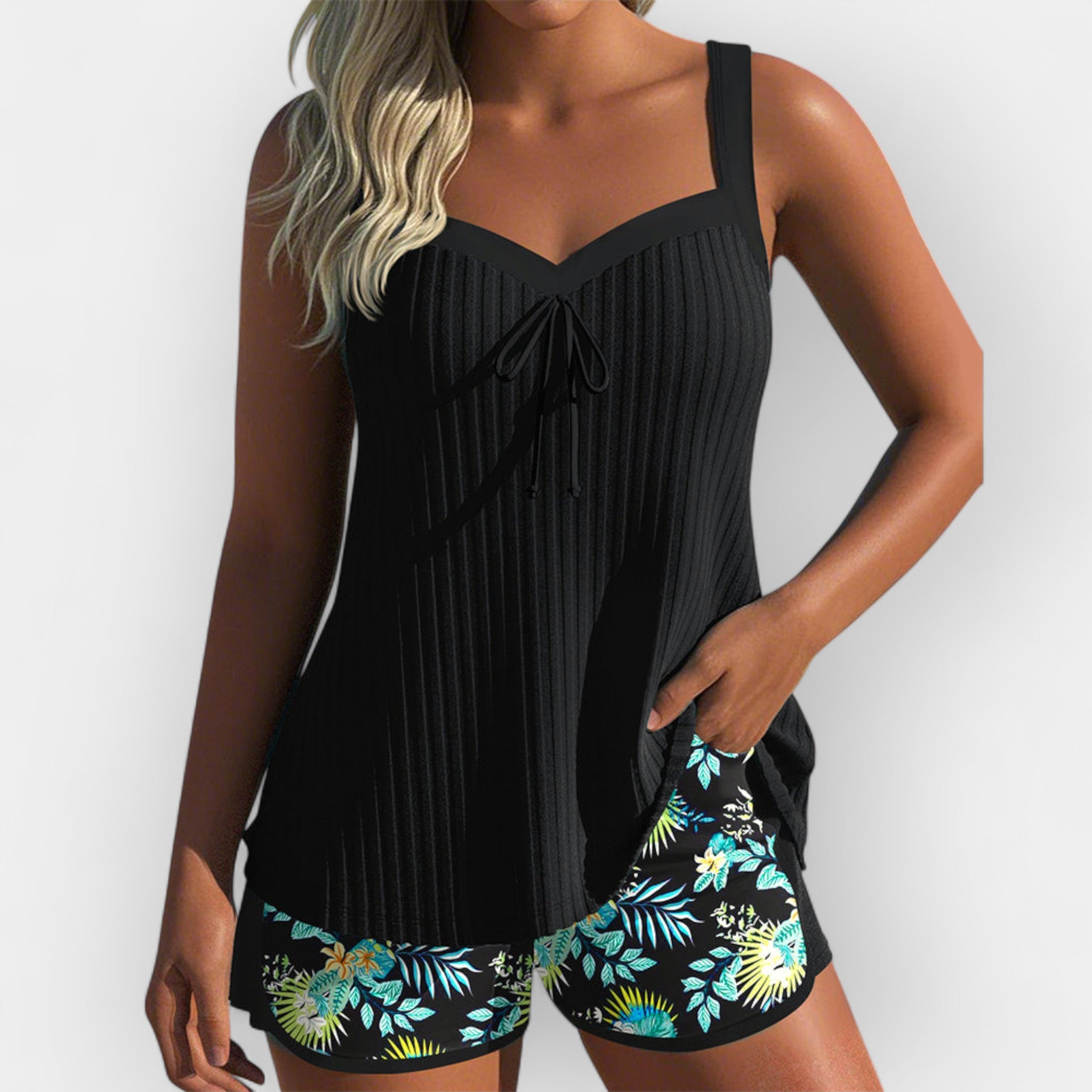 Tankini con Shorts Estilosos