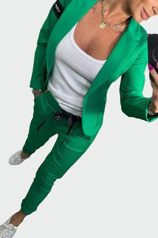 Conjunto de traje de dos piezas de elegancia sin esfuerzo