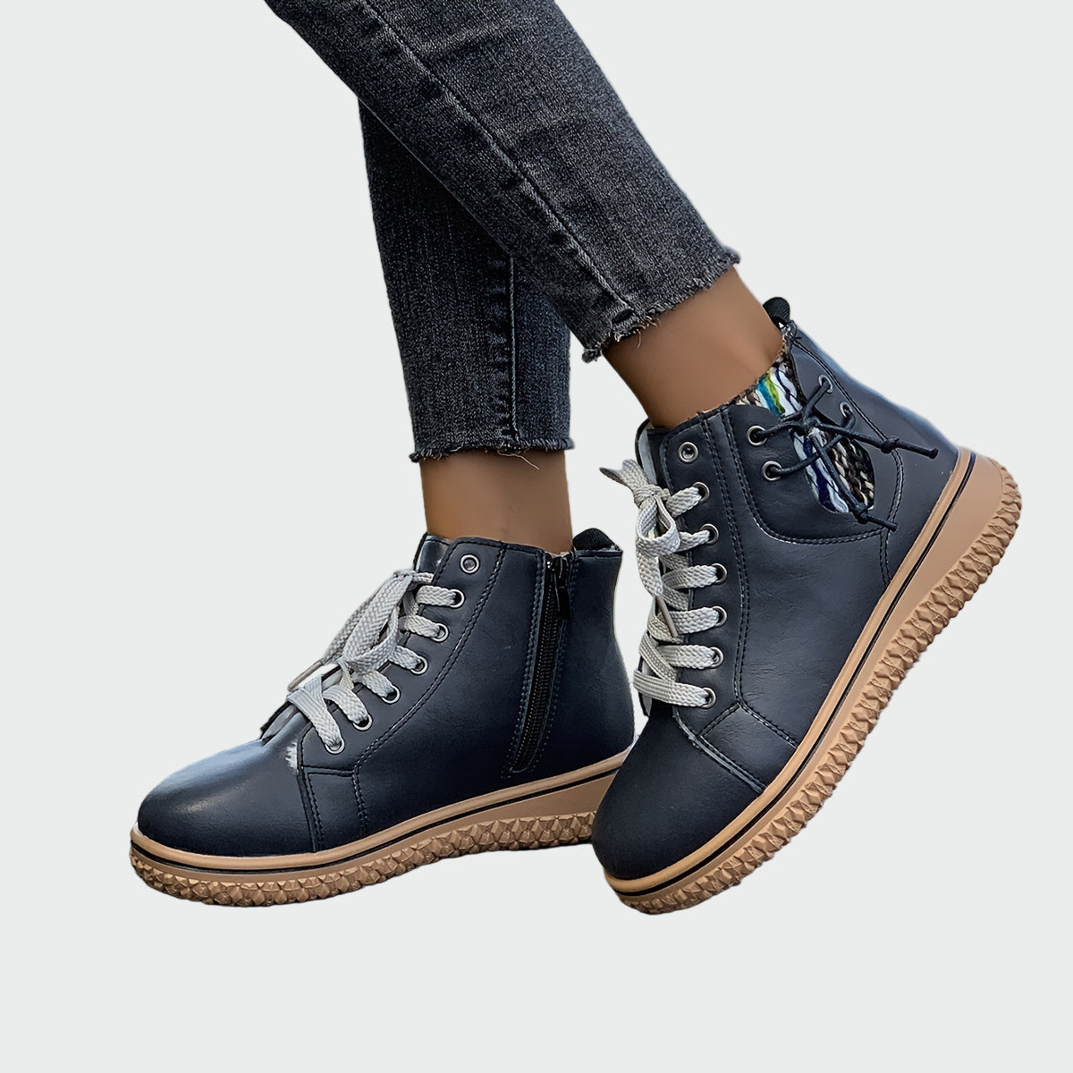 Bottines orthopédiques en cuir