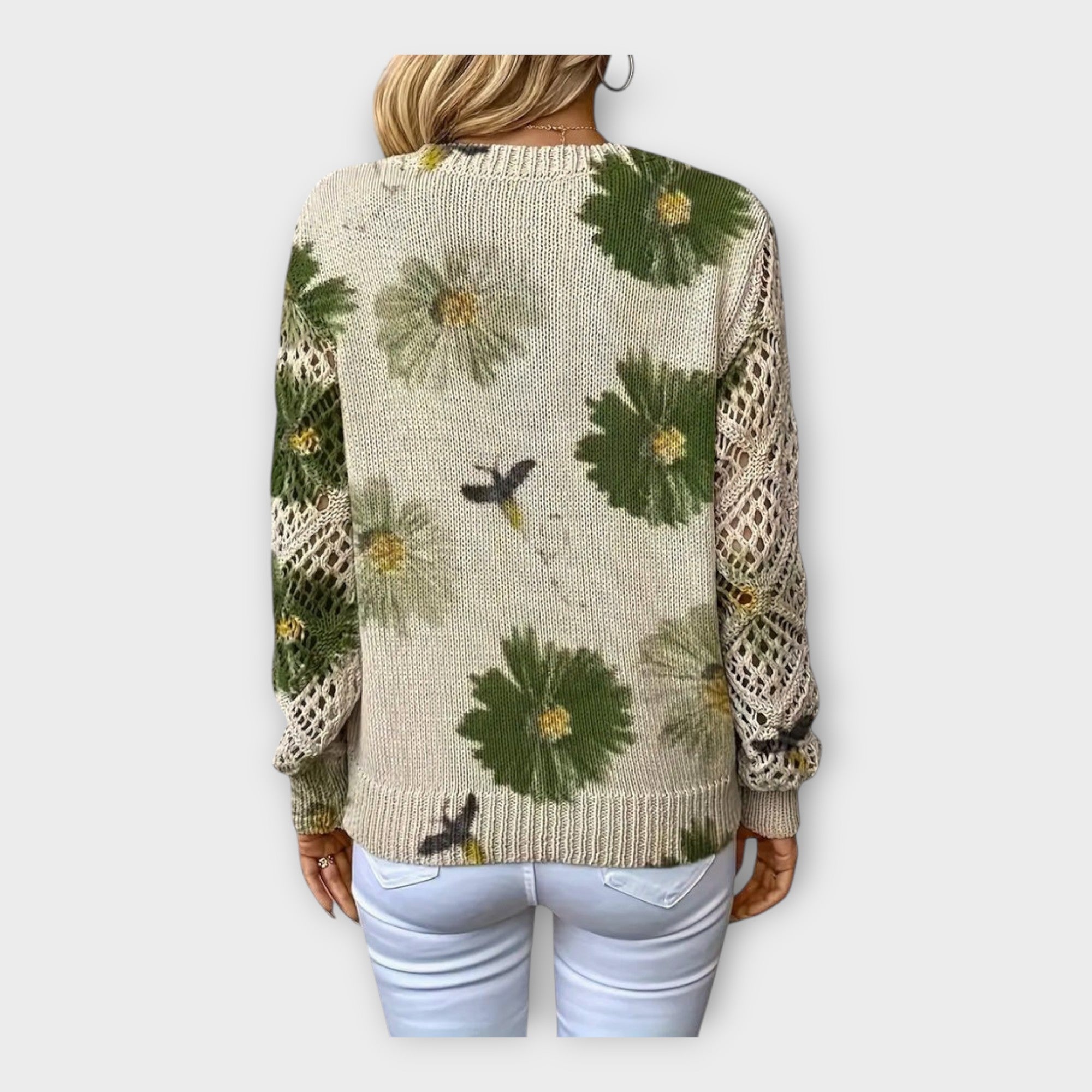 Blusa de punto con detalles de encaje