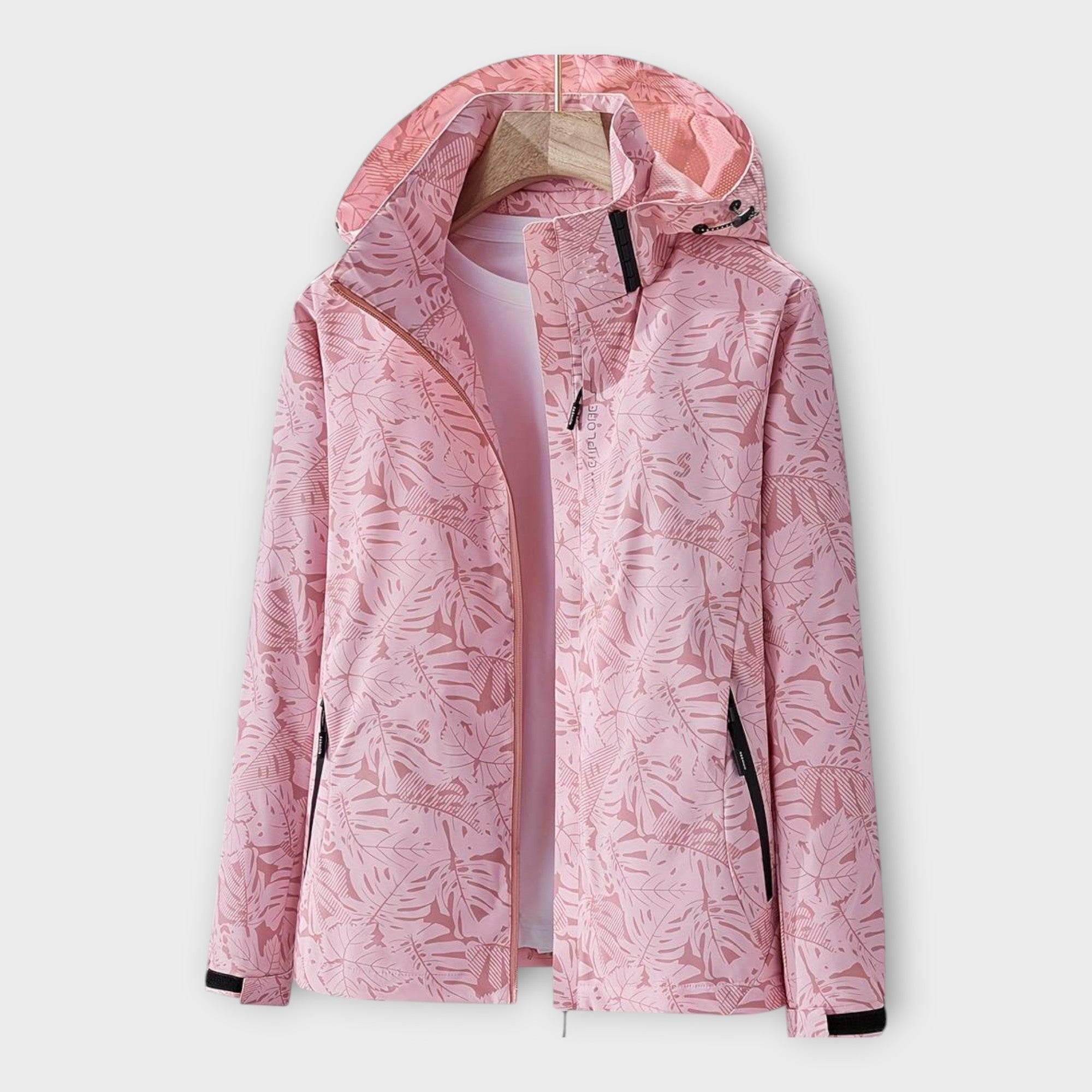 Chaqueta impermeable moderna con capucha