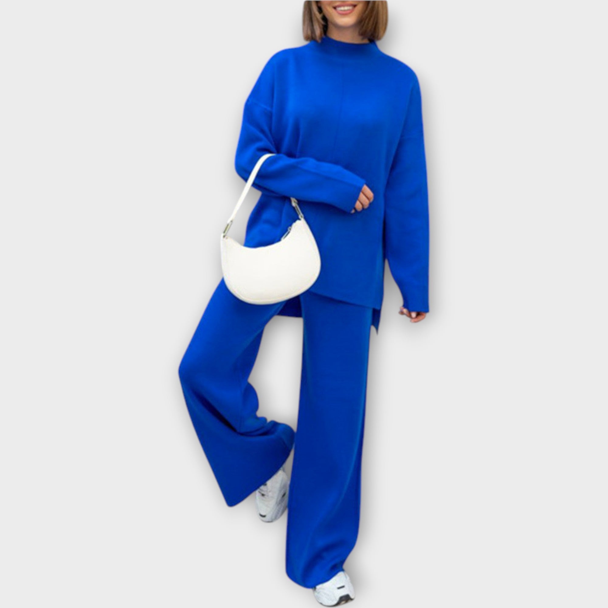 Conjunto de línea relajada y estética minimalista