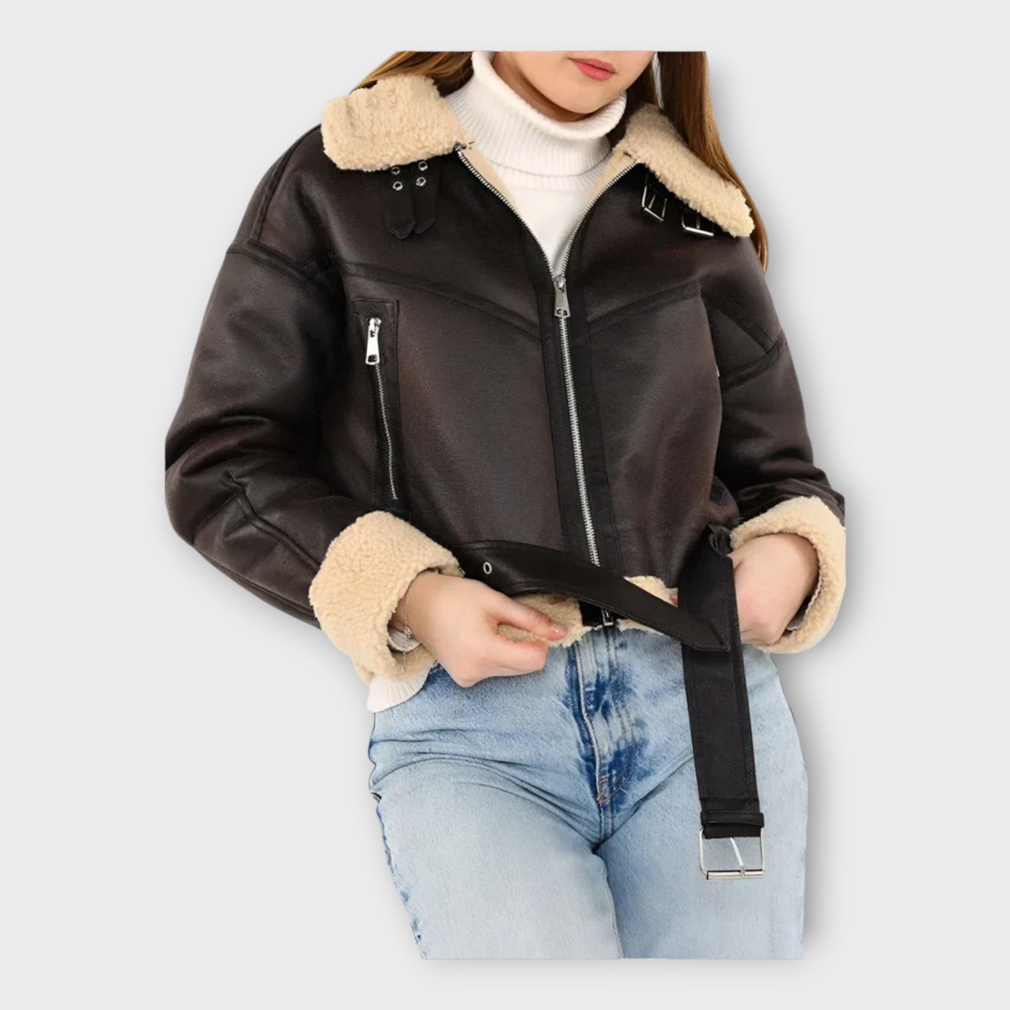 Chaqueta de cuero moderna con forro y cinturón