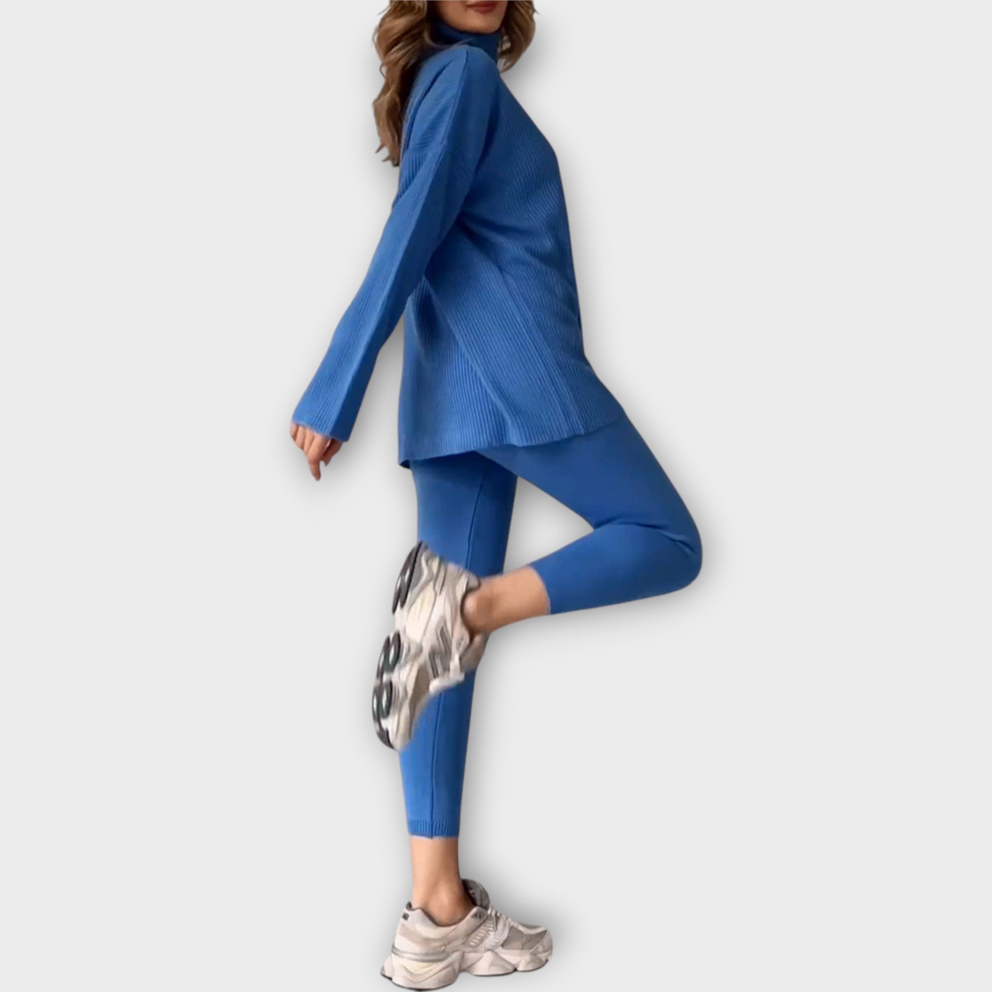 Conjunto de punto con estética moderna