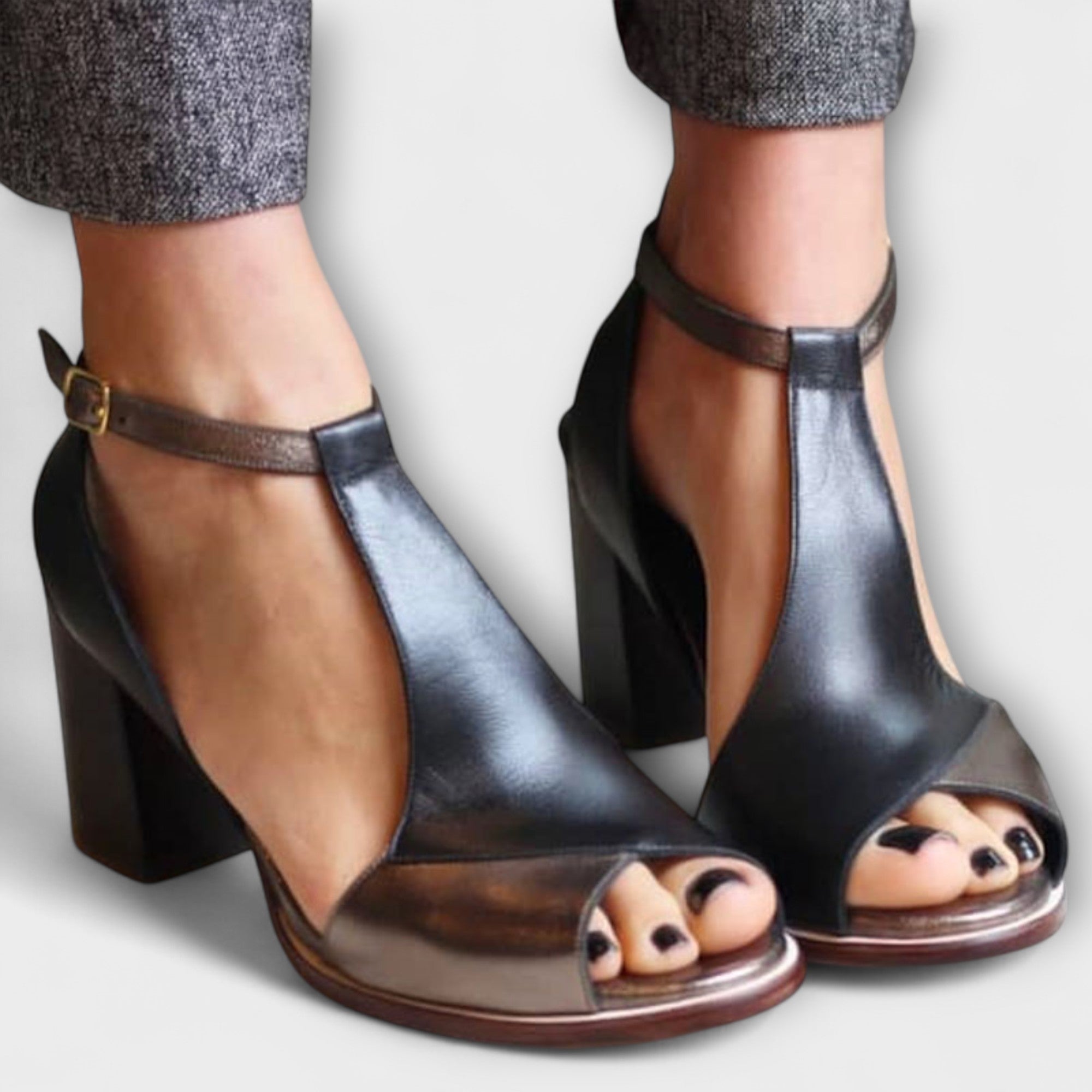 Sandalias de tacón de cuero para mujer