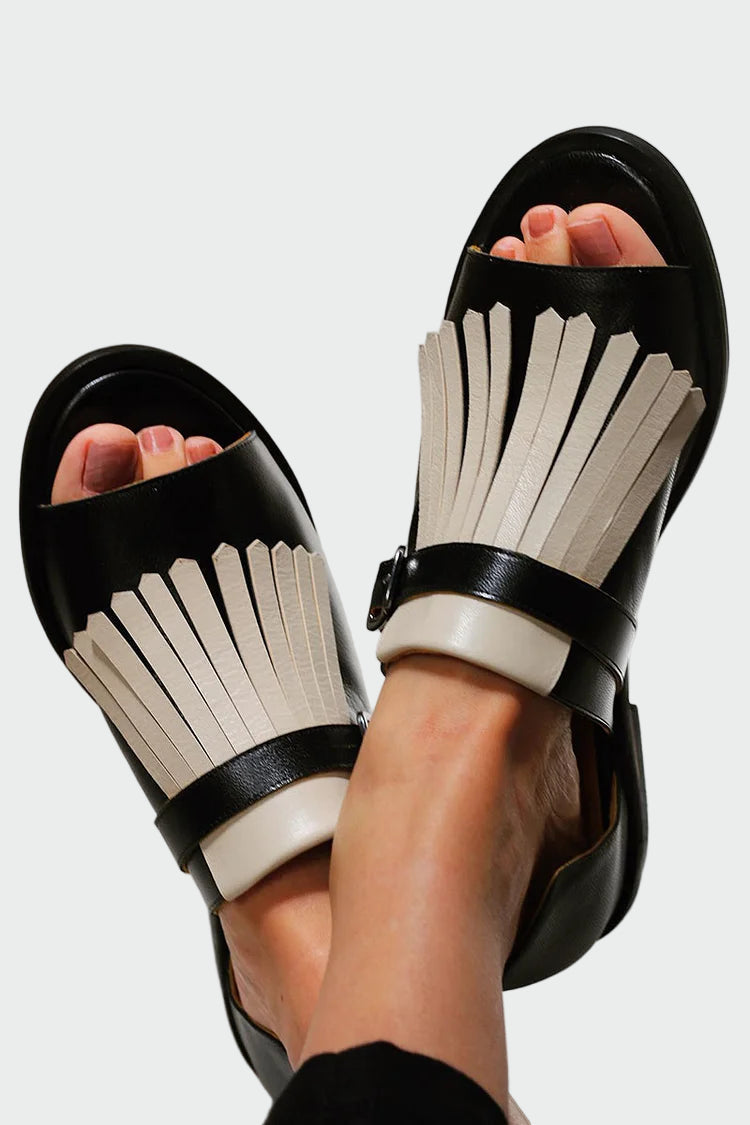 Lucrecia | Elegantes sandalias de plataforma con cruces
