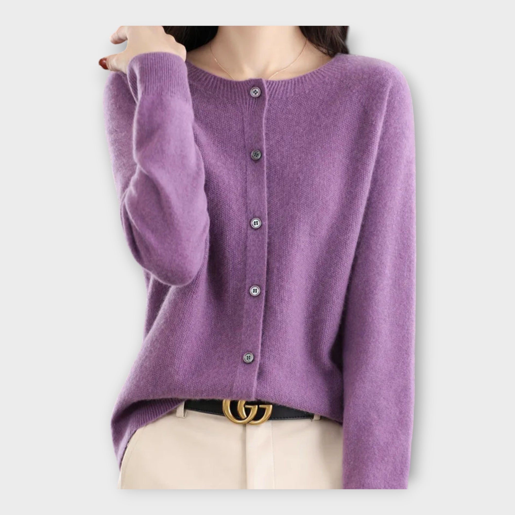 Cárdigan elegante con botones