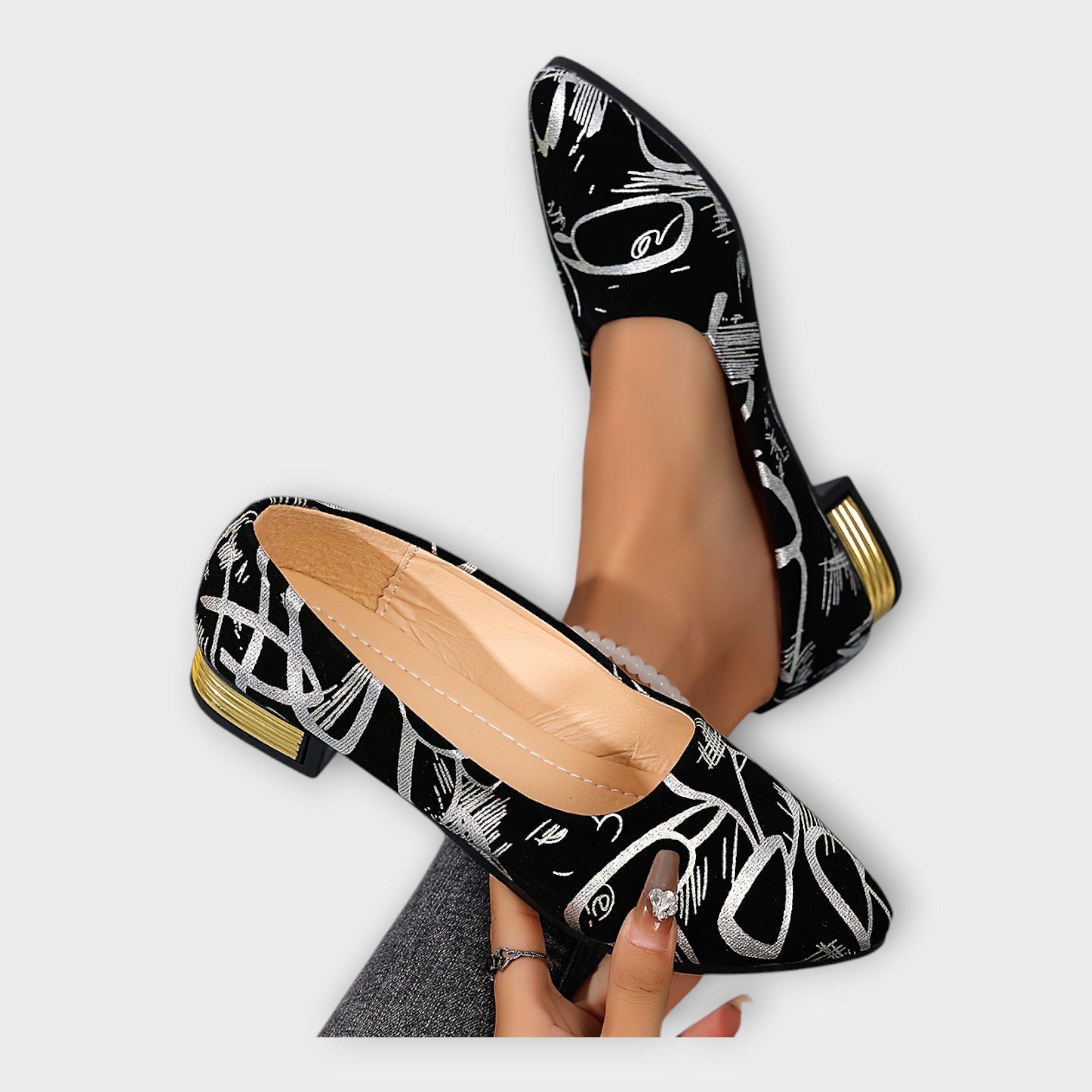 Elegantes bailarinas con detalles sofisticados