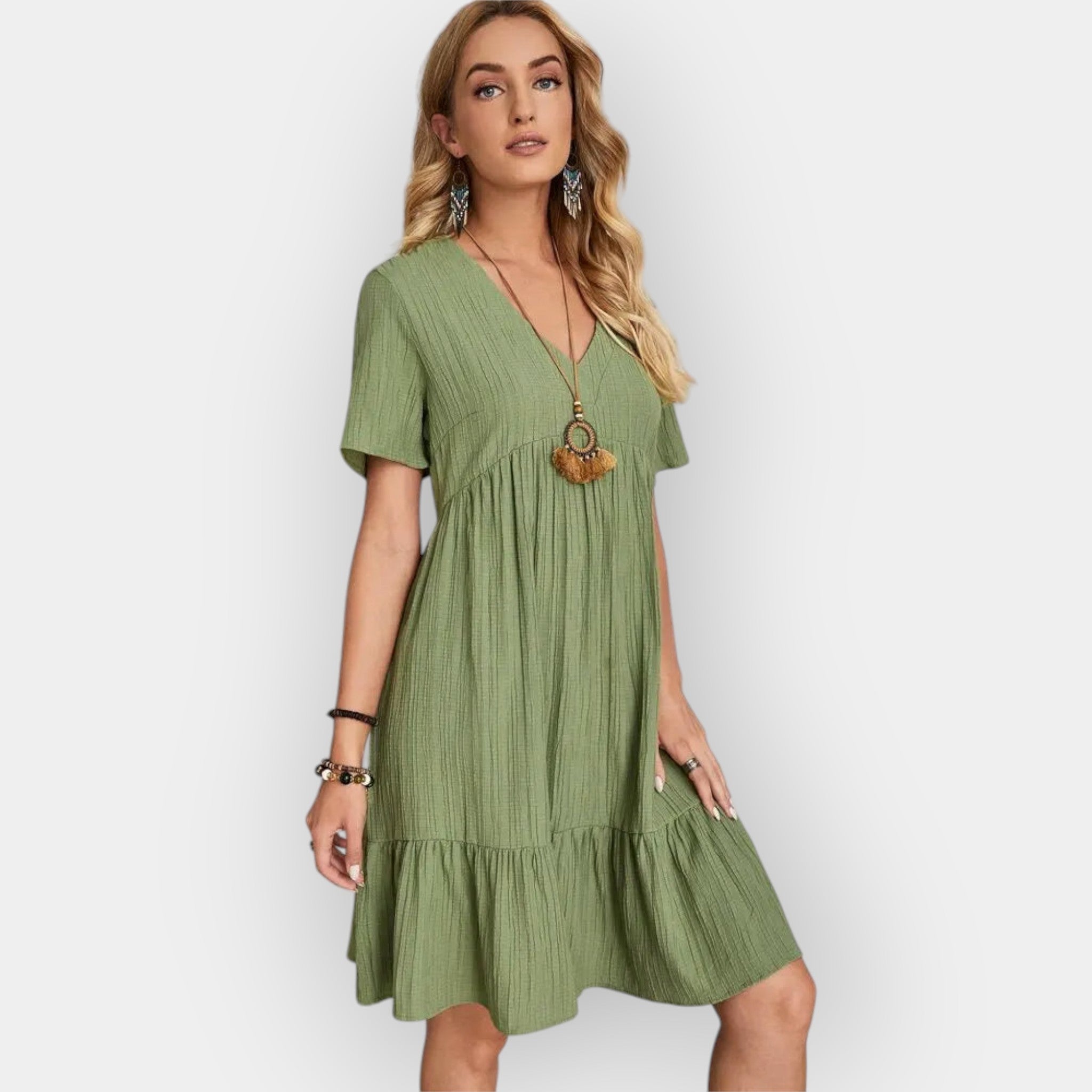 Vestido midi con escote en V