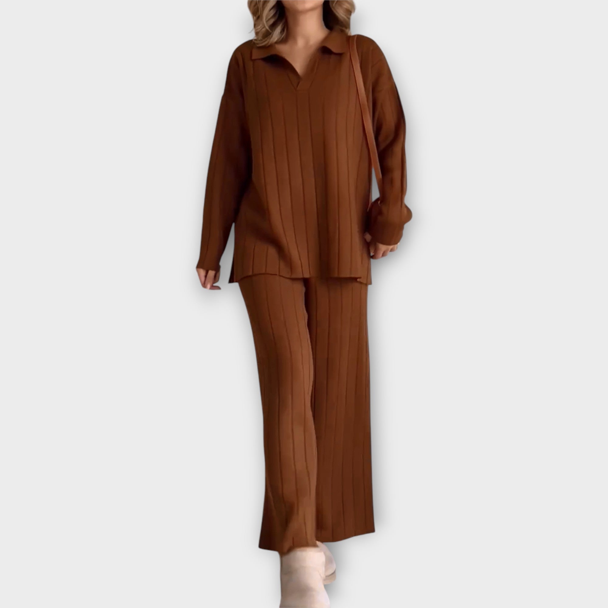 Conjunto con línea sólida y estilo minimalista