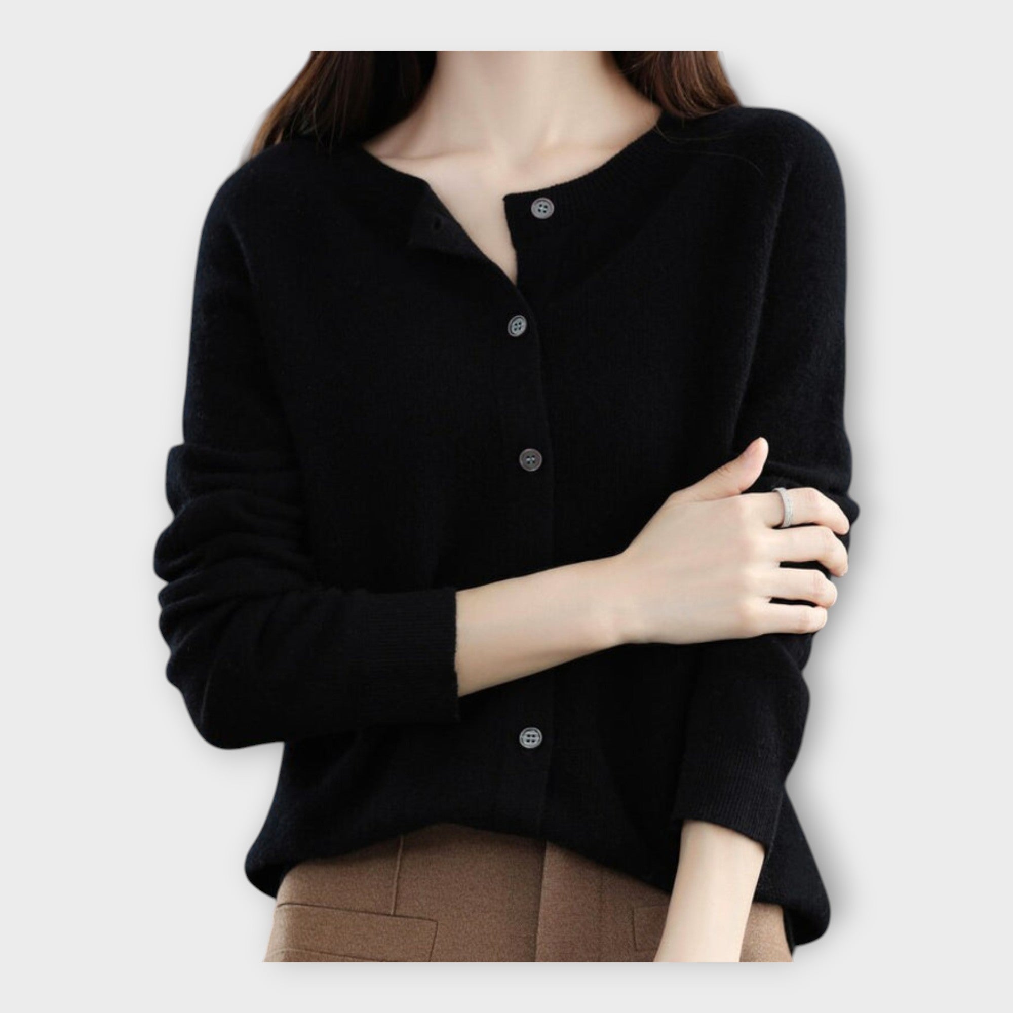 Cárdigan elegante con botones