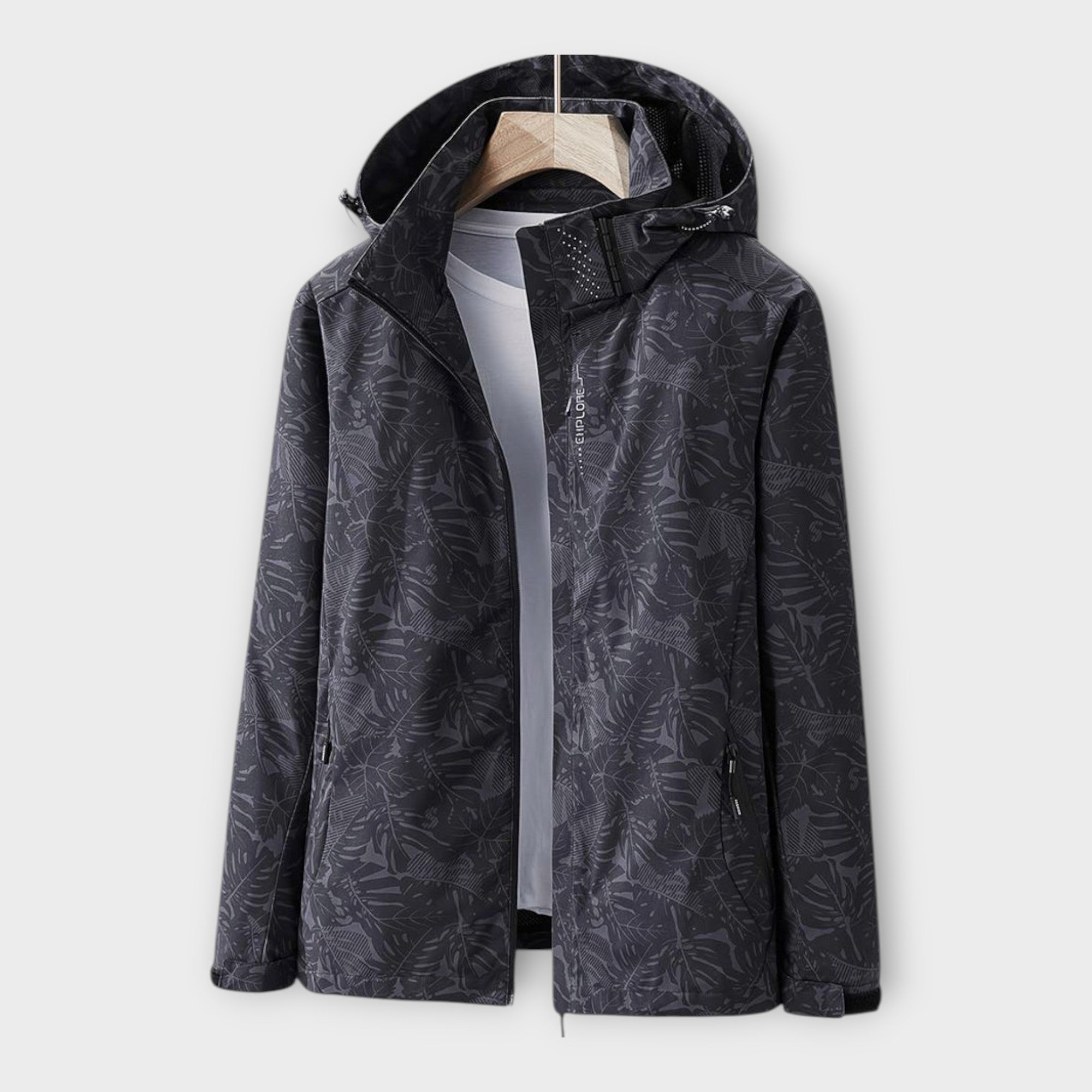 Chaqueta impermeable moderna con capucha