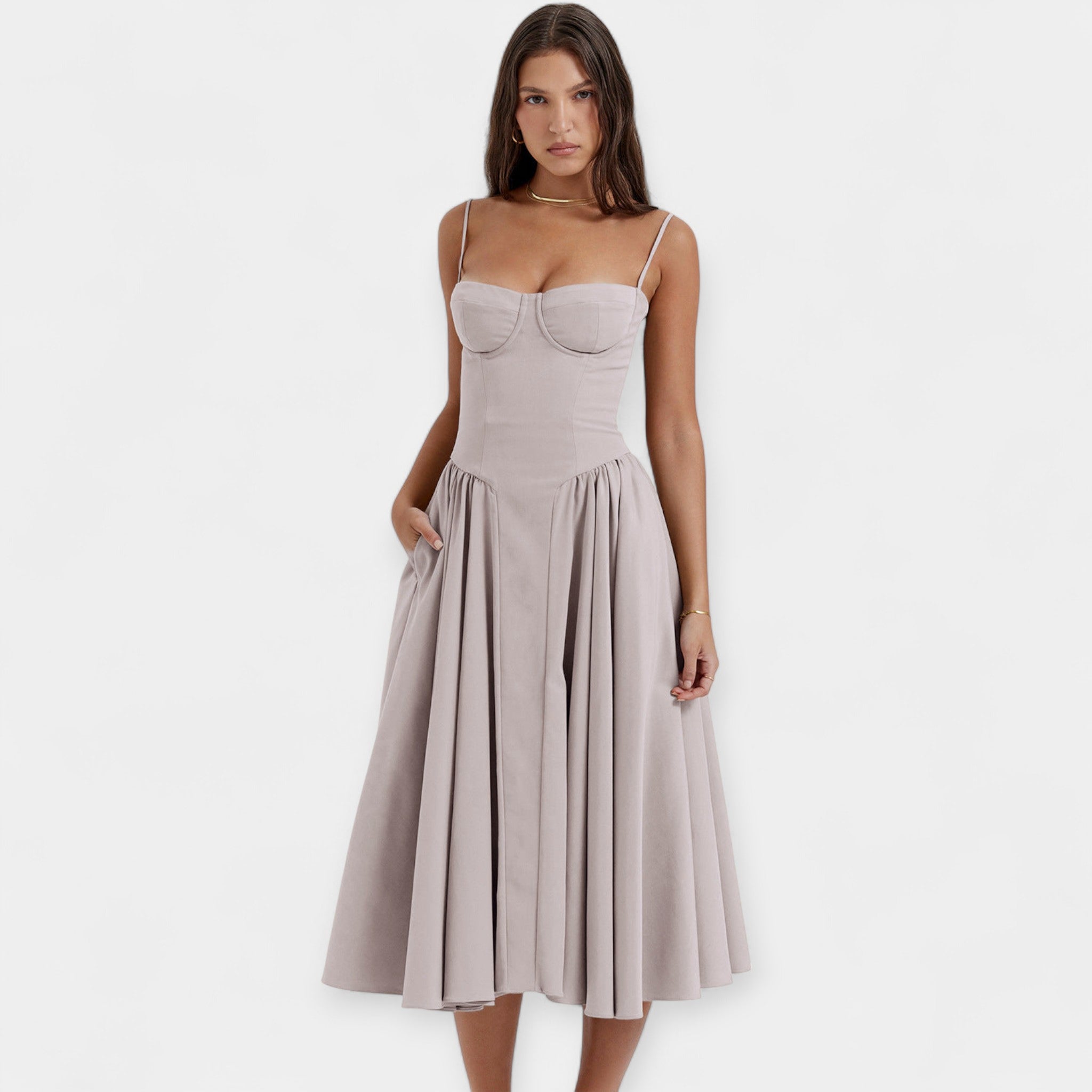 Vestido midi retro con tirantes