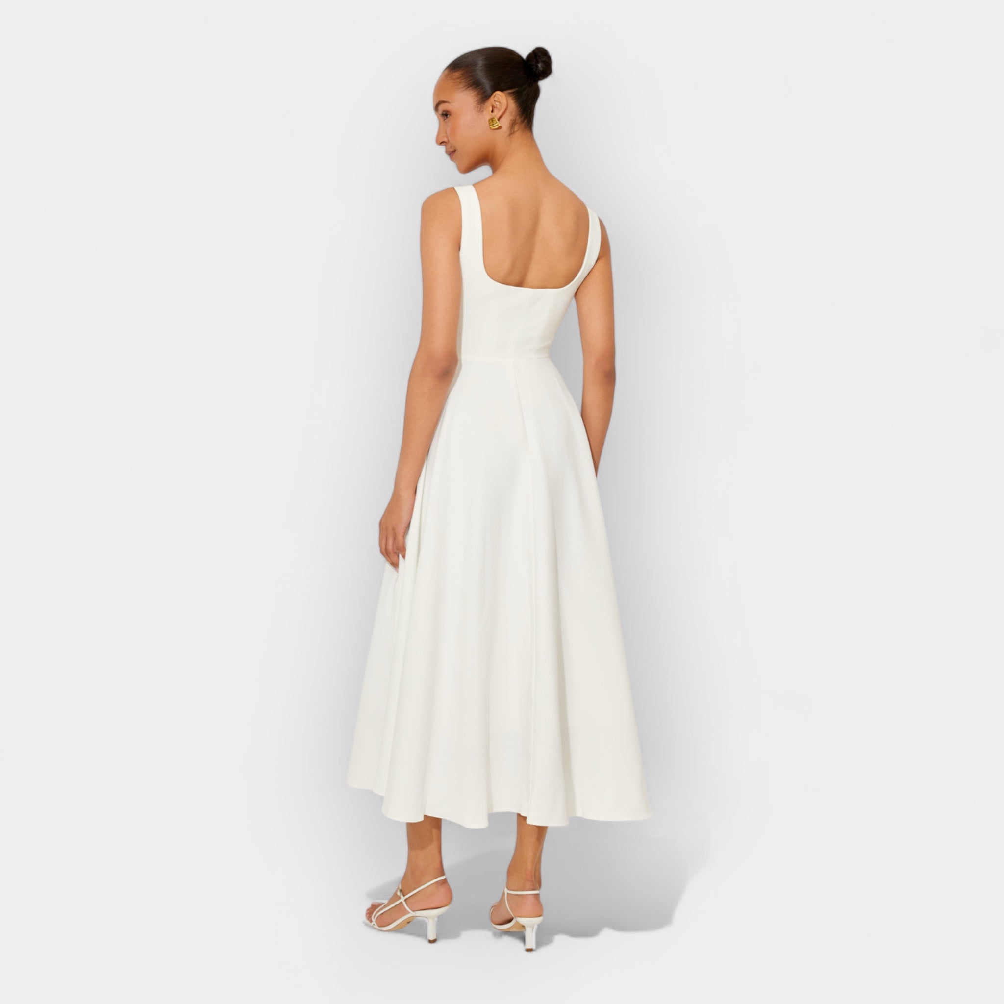 Vestido Midi con Corte Ligero