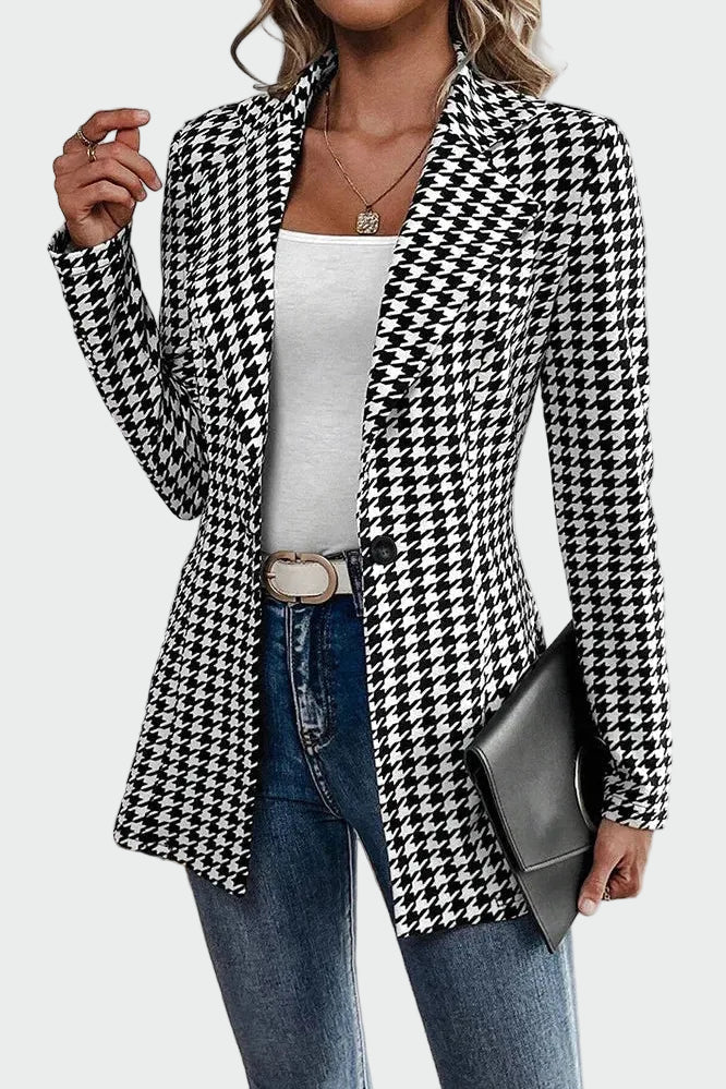 Une veste à la coupe raffinée et élégante