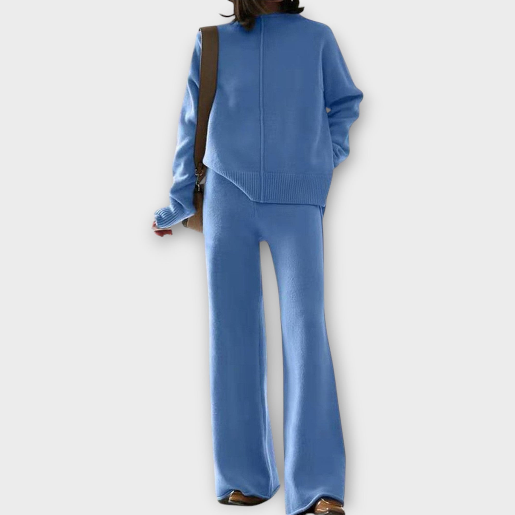 Conjunto con elegancia y comodidad atemporales