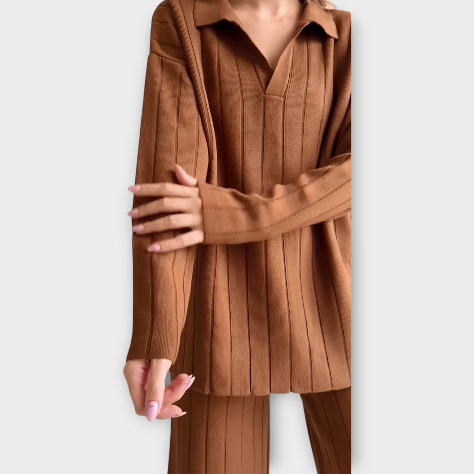 Conjunto con línea sólida y estilo minimalista