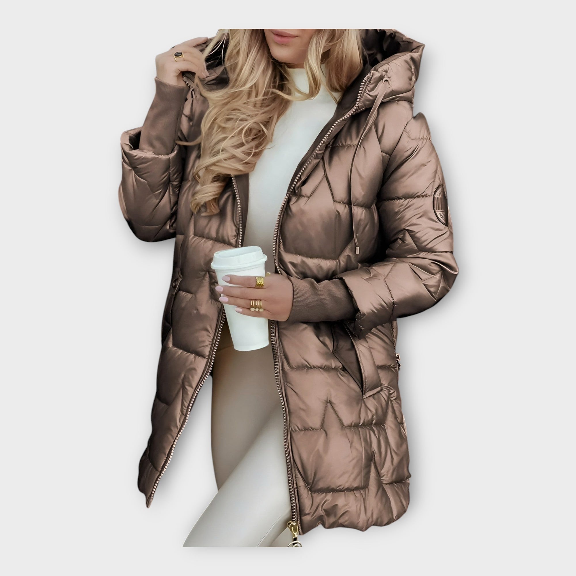 Chaqueta de plumas con capucha